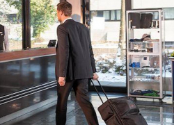 Владельцу гостиницы грозит штраф от 50 до 100 тысяч за размещение приезжего