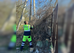 С русла реки Сукко под Анапой вывезли более 18 «кубов» мусора