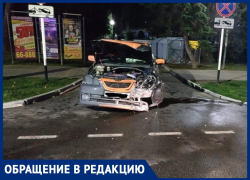 Ночной гонщик в Анапе врезался в клумбу на улице Горького и разбудил всех вокруг