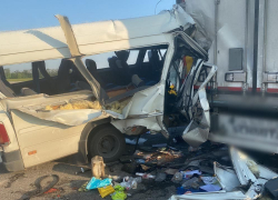 Пассажирка автобуса из Анапы погибла в страшной аварии в Кущевском районе