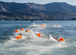 Власти Анапы приняли участие в спортивном фестивале "SWIMRUN"