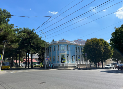 В день катания по радуге в Анапе облачно и жарко