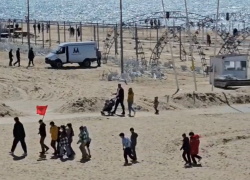 Шутки в сторону: Анапа встречает апрель в футболках