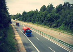 В Анапе ограничат движение грузовиков на лето 
