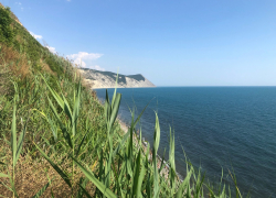 В Международный день пирсинга в Анапе жарко и солнечно