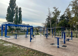 Под Анапой завершена новая спортивная площадка и воркаут-комплекс