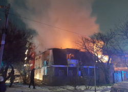 Подробности пожара в доме на улице Таманской в Анапе: 5 человек эвакуировали