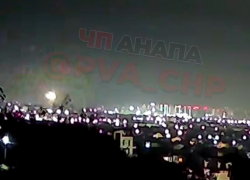 В Анапе жители приняли фейерверки за взрывы