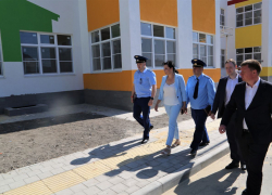 Заместитель краевого прокурора проверил строящийся детсад в станице под Анапой