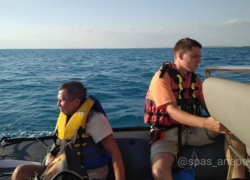 В Анапе отдыхающего на катамаране унесло в открытое море