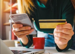 20-летняя девушка сняла 80 000 рублей с банковской карты анапчанина без его ведома