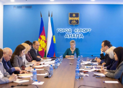 В Анапе ускорят отсыпку пляжей и увеличат поставки песка