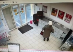 В Анапе задержали бабушку-воровку