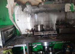 Сегодня утром, 23 июля, в Анапе сгорело кафе: два человека пострадали