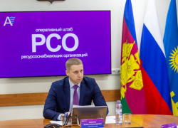 Ремонт детской площадки и дорожный провал: что стоит на повестке дня коммунальных служб Анапы