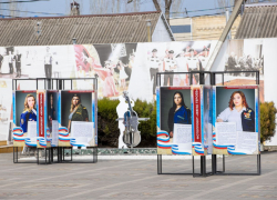 В Анапе открылась выставка "Жены героев"