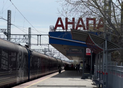 На майские праздники Анапу и Керчь свяжут дополнительными электричками