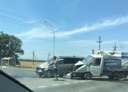 Вновь авария: выезд из с.Витязево на трассу требует светофора
