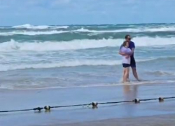 В Анапе шторм: купание в море запрещено