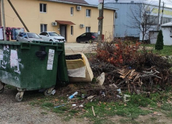 Жители станицы Анапской сообщили о свалке на улице Набережной