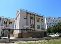  Детсад на улице Ленина в Анапе застройщик переделал в гимназию из-за экономической ситуации