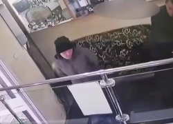 В Анапе из ломбарда украли монеты стоимостью 50 000 рублей