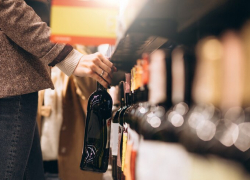 Алкоголь в Анапе подорожает после Нового года – больше всего вино