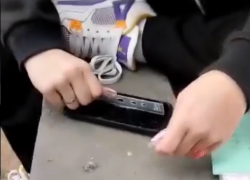 В Анапе полиция проверяет школьницу на употребление наркотиков