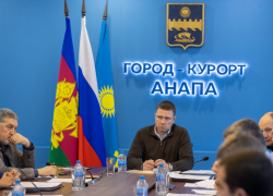 Первый замглавы Анапы Максим Мысаков покинул должность