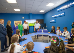 В новой школе в Алексеевке теперь появился и «Кванториум»