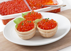 Роспотребнадзор дал рекомендации анапчанам по выбору красной икры