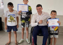 "Трудным" детям устроили спортивный праздник в ВДЦ "Смена" под Анапой