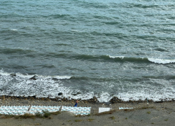 Запрет на купание в Анапе продлили