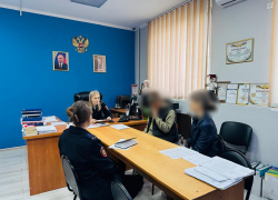 В Анапе между подростком и отчимом завязалась драка из-за сигареты 