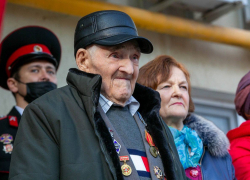 Фронтовику из Анапы Ивану Малунову исполнилось 105 лет 