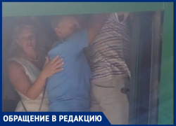 Духота, нехватка мест и оплата переводом: анапчане недовольны городскими автобусами