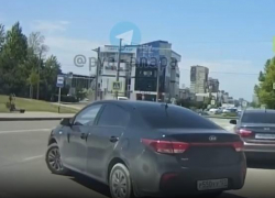 Развернувшегося через двойную сплошную водителя нашла полиция Анапы