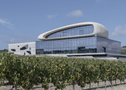 Анапская винодельня «Скалистый берег» вошла в ТОП-100 лучших архитектурных сооружений