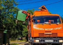 В Анапе на лето увеличили число экипажей по вывозу мусора до 30