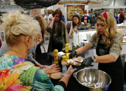 Анапчане на выставке в Краснодаре представили вино, рыбу, устриц, мидии и сыр 