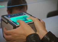 Меняем отпечатки пальцев на % по снижению кредита: анапчане и не догадывались о такой услуге