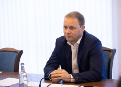 Мэр города Василий Швец поздравил анапчан с Днем города