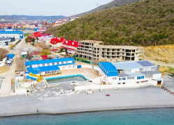 В Сукко под Анапой снесут гостиницу-самострой