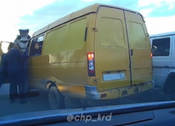 Предположения анапчан подтвердились: владельца Bentley оштрафовали на 1 млн рублей