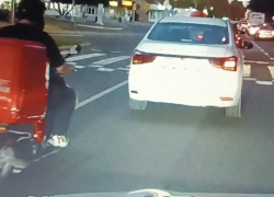 После видео в сети анапского таксиста быстро нашли и наказали