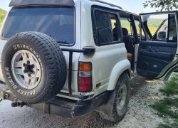 В Анапе ещё один джип помещен на штрафстоянку. Водитель оказывал экскурсии джиппинга