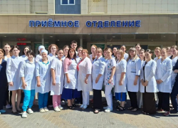 43 молодых медика начали работать в больницах и поликлиниках Анапы