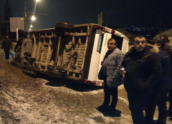 В Супсехе под Анапой  перевернулся рейсовый пассажирский микроавтобус