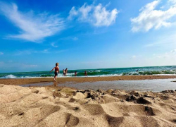 В Анапе продолжает действовать запрет на купание