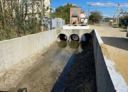 В Анапе расчистят водоотводный канал на Пионерском проспекте
